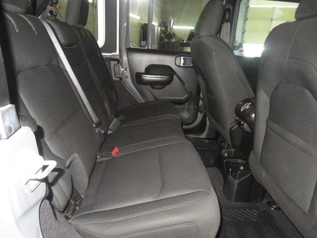 Used 2019 Jeep Wrangler Unlimited Sport AWD/4WD image 26