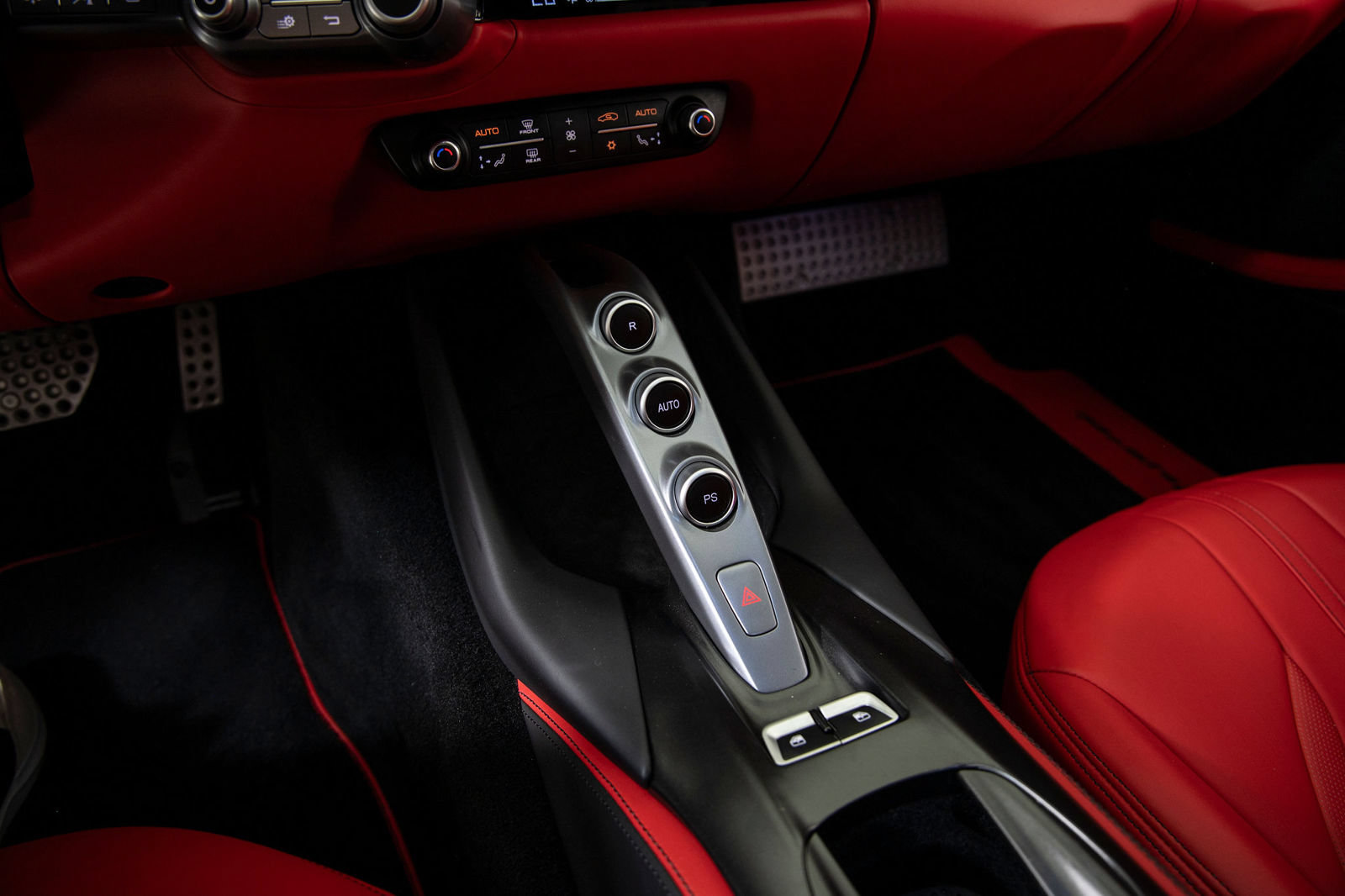 Certified 2019 Ferrari 812 Superfast RWD image 18