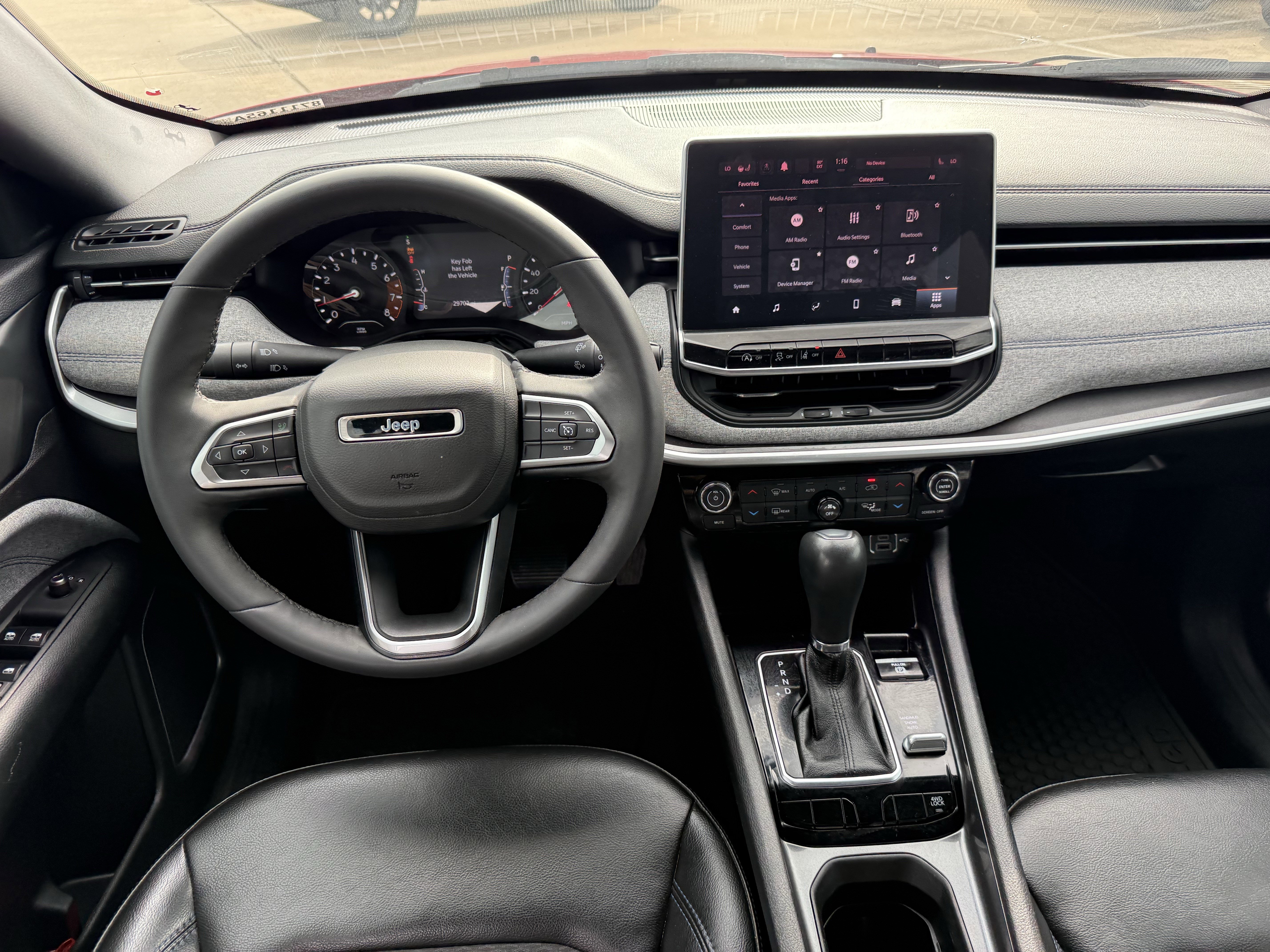 Used 2023 Jeep Compass Latitude w/ Convenience Group image 13