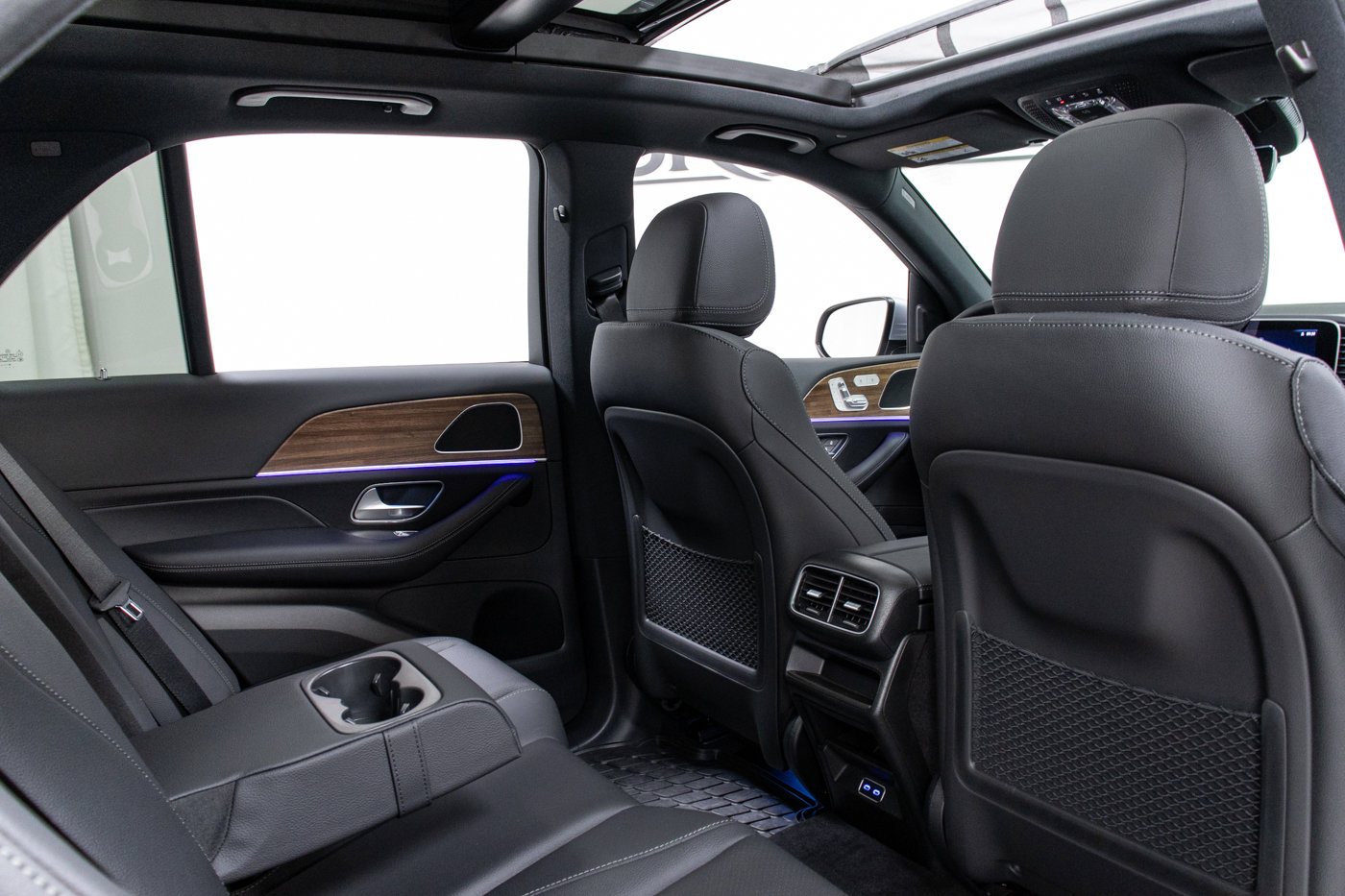 Used 2025 Mercedes-Benz GLE 350 4MATIC image 24