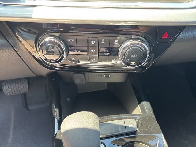 New 2026 Chevrolet Trax LT w/ Driver Confidence Package FWD image 18