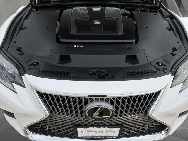 Used 2018 Lexus LS 500 w/ Interior Upgrade Package RWD image 22