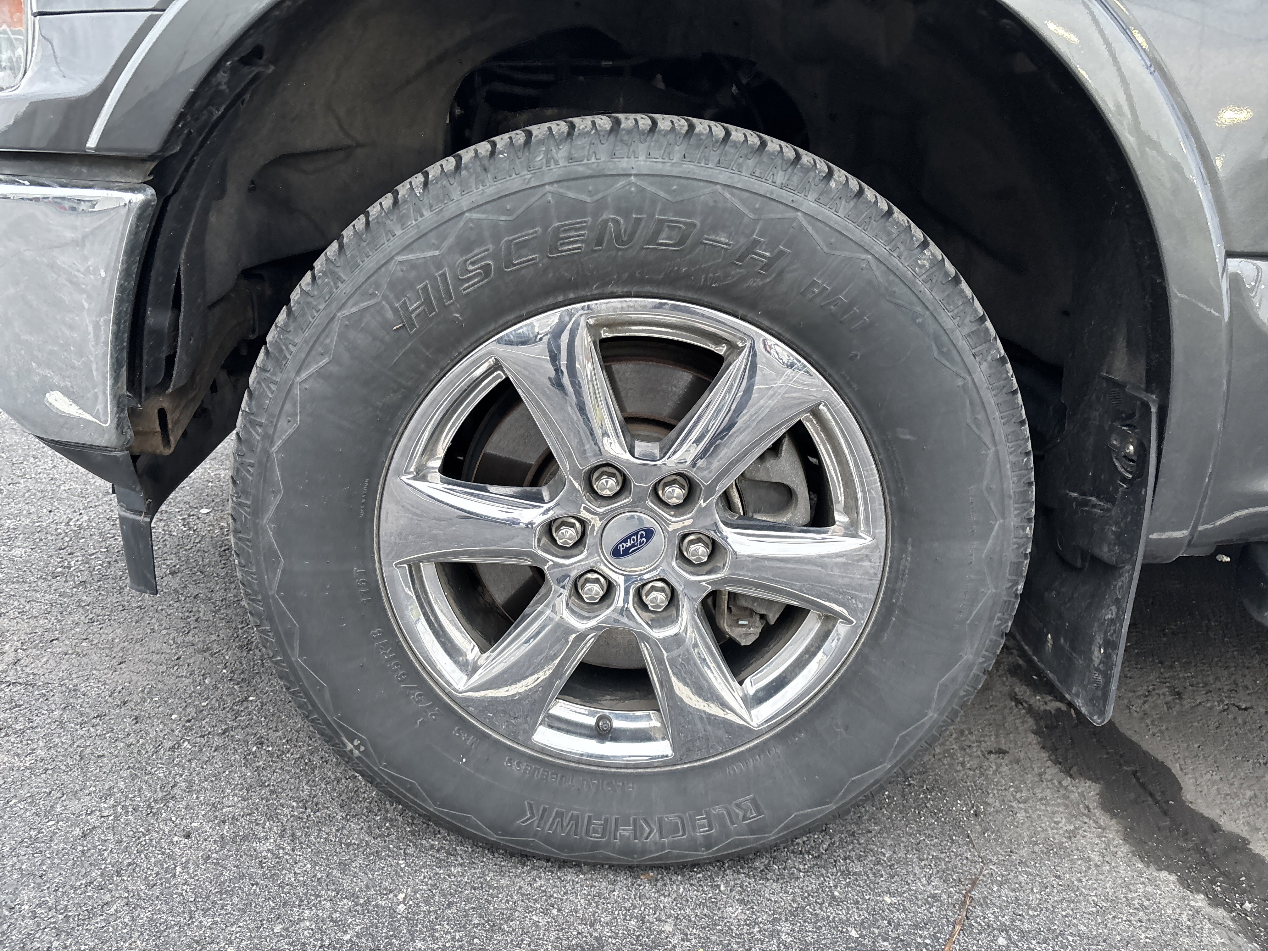 Used 2019 Ford F150 Lariat image 10