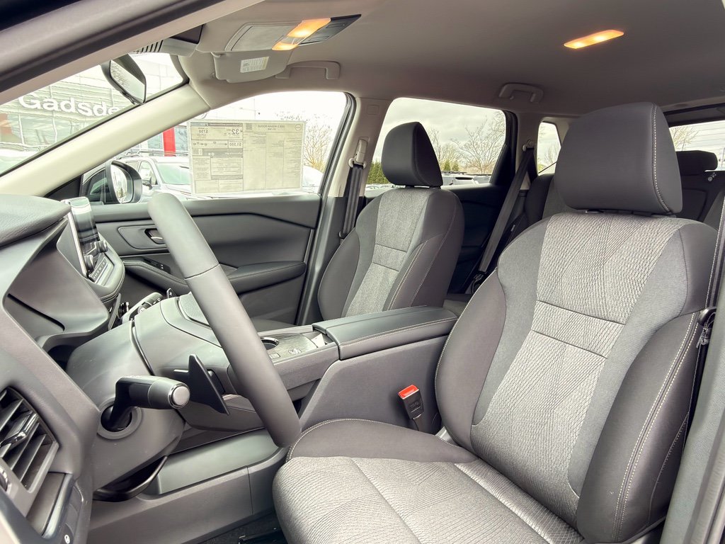 New 2026 Nissan Rogue SV w/ Cold Weather Package FWD image 11
