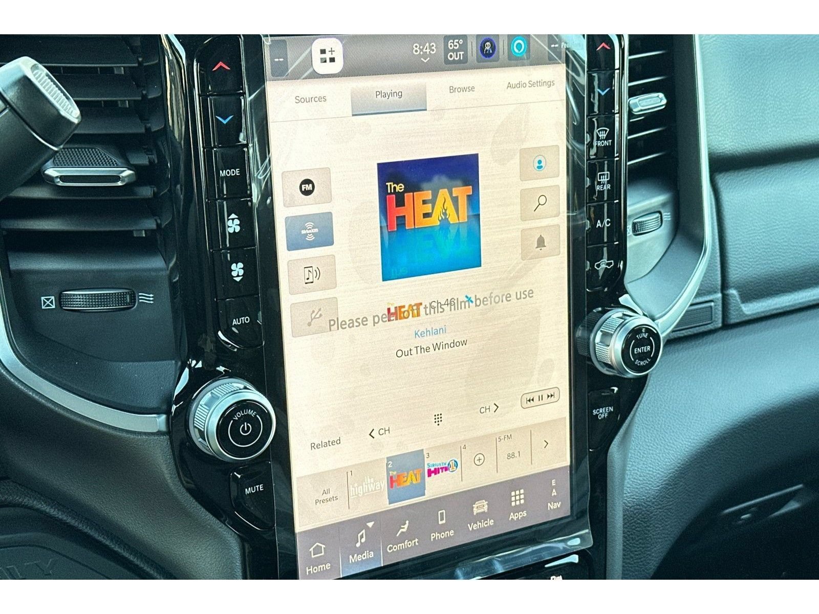 New 2026 RAM 2500 Big Horn AWD/4WD image 18