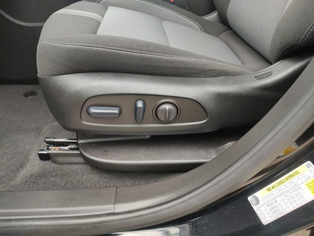 Used 2024 Chevrolet Blazer LT image 16