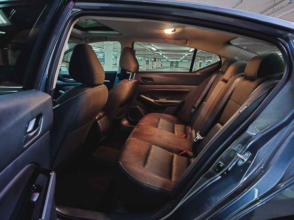 Used 2023 Nissan Altima 2.5 SV w/ SV Premium Package FWD image 21