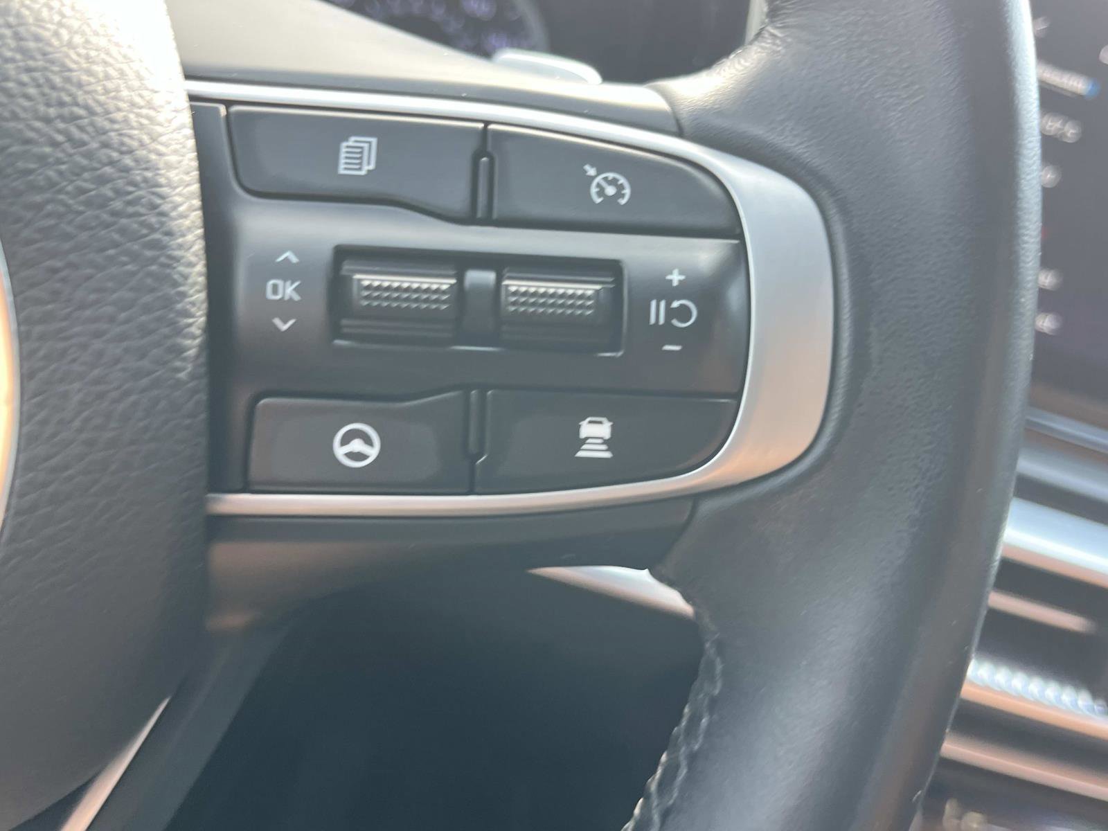Used 2024 Kia K5 GT w/ GT1 Package FWD image 32