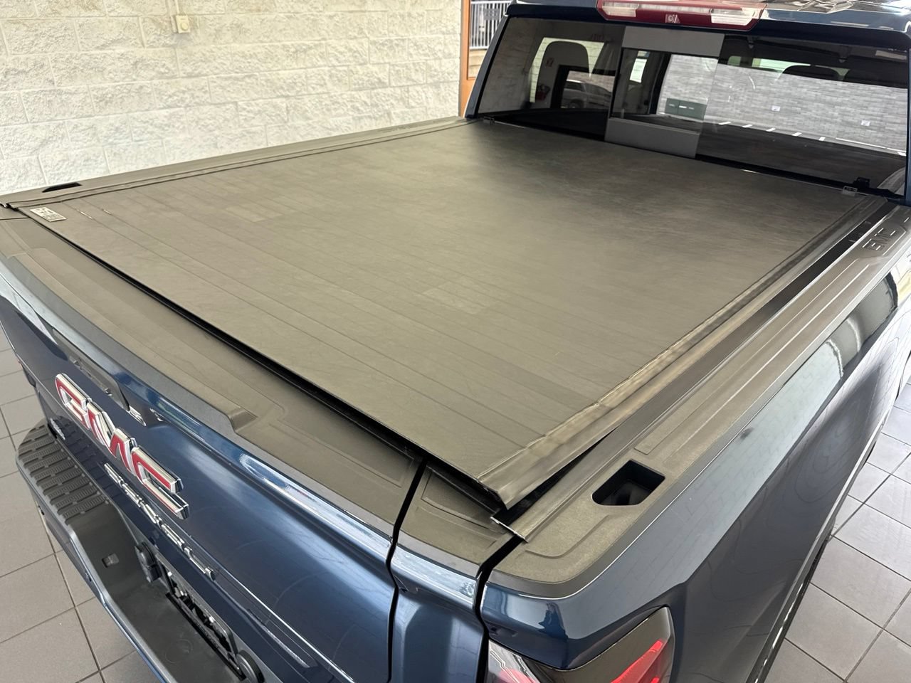Used 2019 GMC Sierra 1500 Denali w/ Denali Ultimate Package AWD/4WD image 9