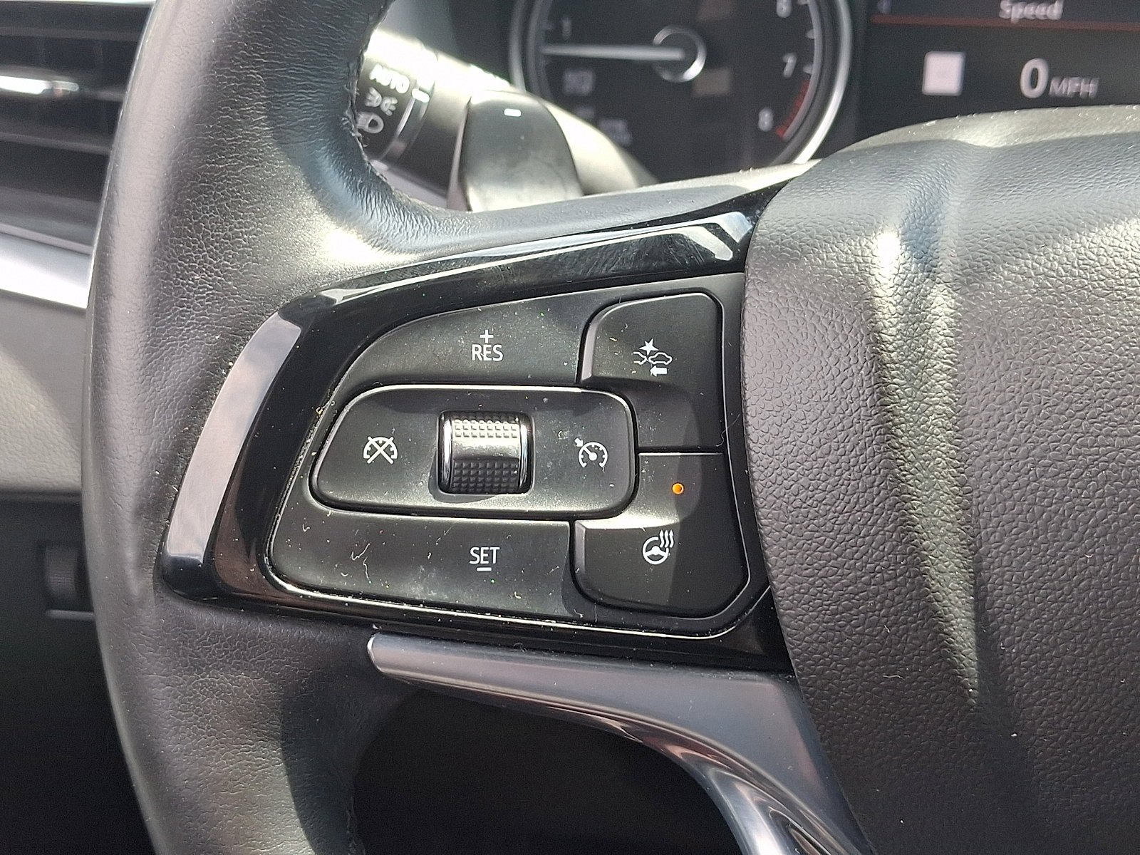 Used 2023 Buick Enclave Essence w/ Experience Buick Package image 25