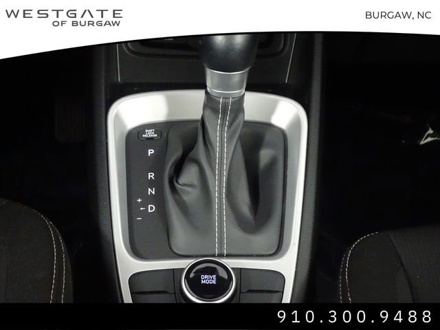Used 2024 Hyundai Venue SEL image 27