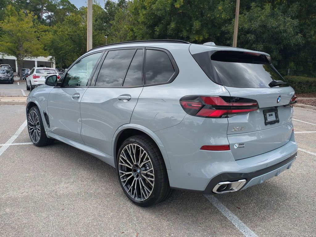 New 2026 BMW X5 xDrive40i w/ Executive Package image 7