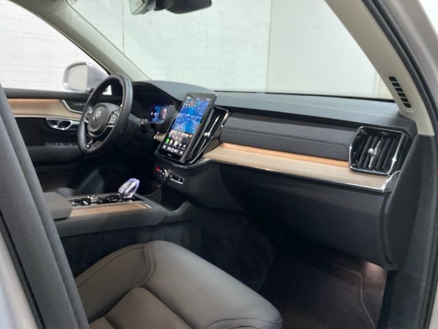 Used 2025 Volvo XC90 B6 Plus AWD/4WD image 88