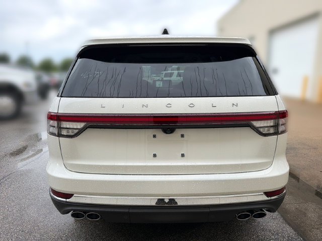 New 2027 Lincoln Aviator AWD image 7