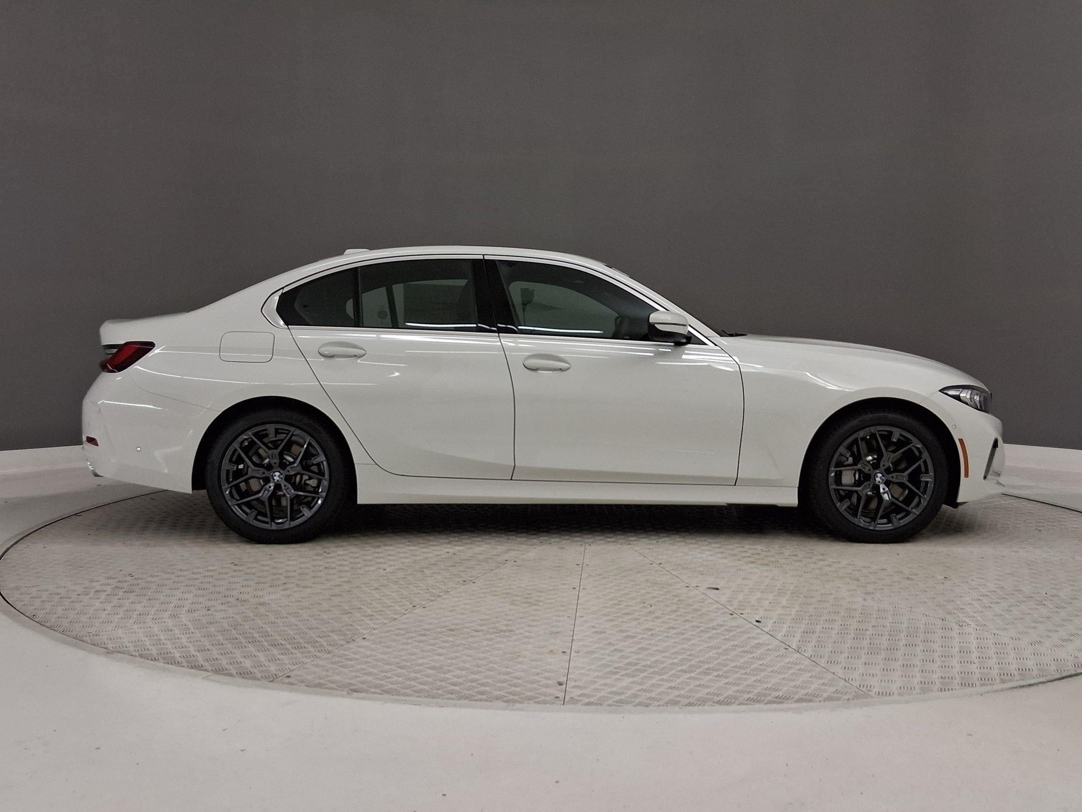 New 2026 BMW 330i Sedan w/ Convenience Package RWD image 63