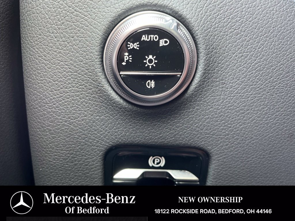 Used 2026 Mercedes-Benz GLC 300 4MATIC image 27