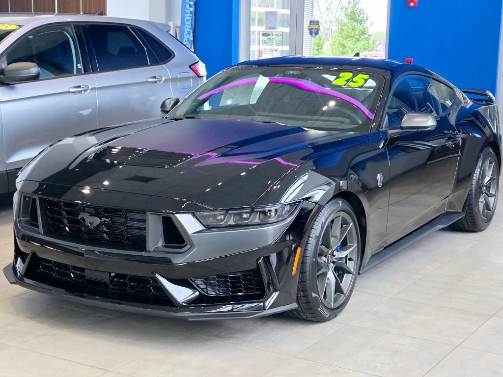 New 2025 Ford Mustang Dark Horse image 29