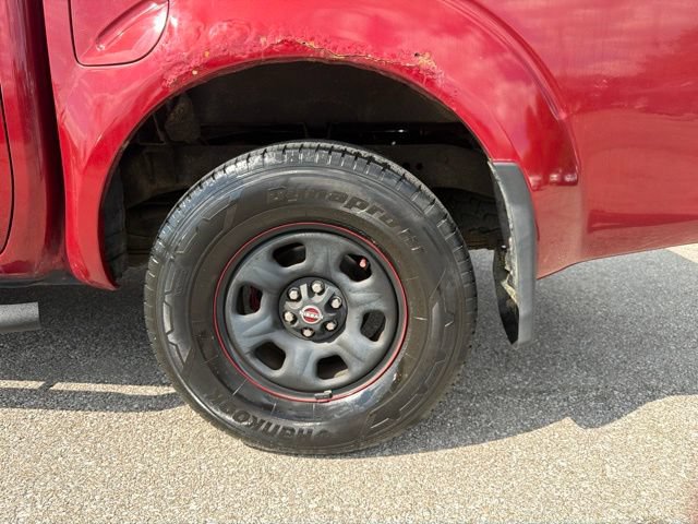 Used 2007 Nissan Frontier SE w/ Power Pkg AWD/4WD image 32