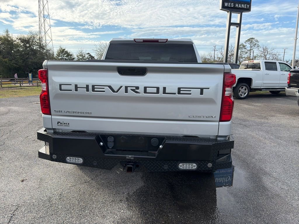 Used 2022 Chevrolet Silverado 1500 Custom image 7