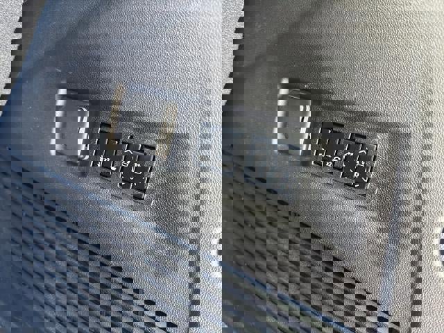 Used 2021 GMC Yukon Denali image 13