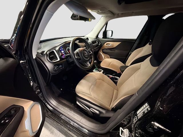 Used 2016 Jeep Renegade Latitude image 19