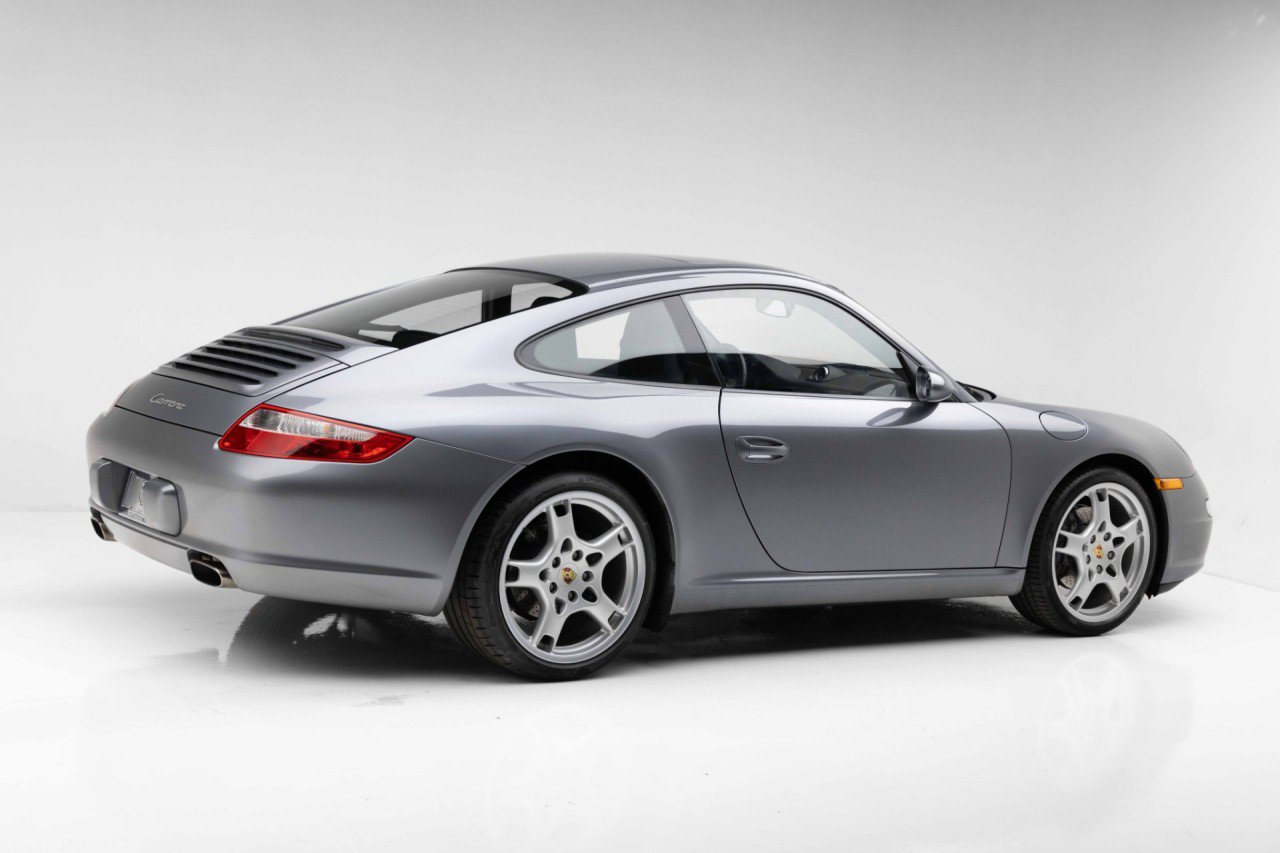 Used 2006 Porsche 911 Carrera RWD image 11