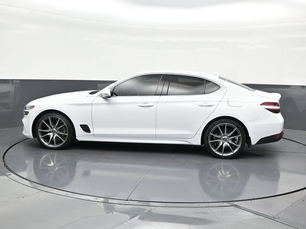 Used 2023 Genesis G70 2.0T RWD image 2