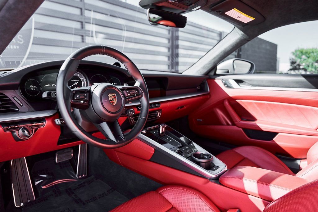 Used 2021 Porsche 911 Turbo S AWD/4WD image 2
