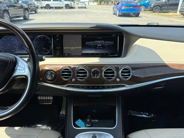 Used 2015 Mercedes-Benz S 550 Sedan image 20