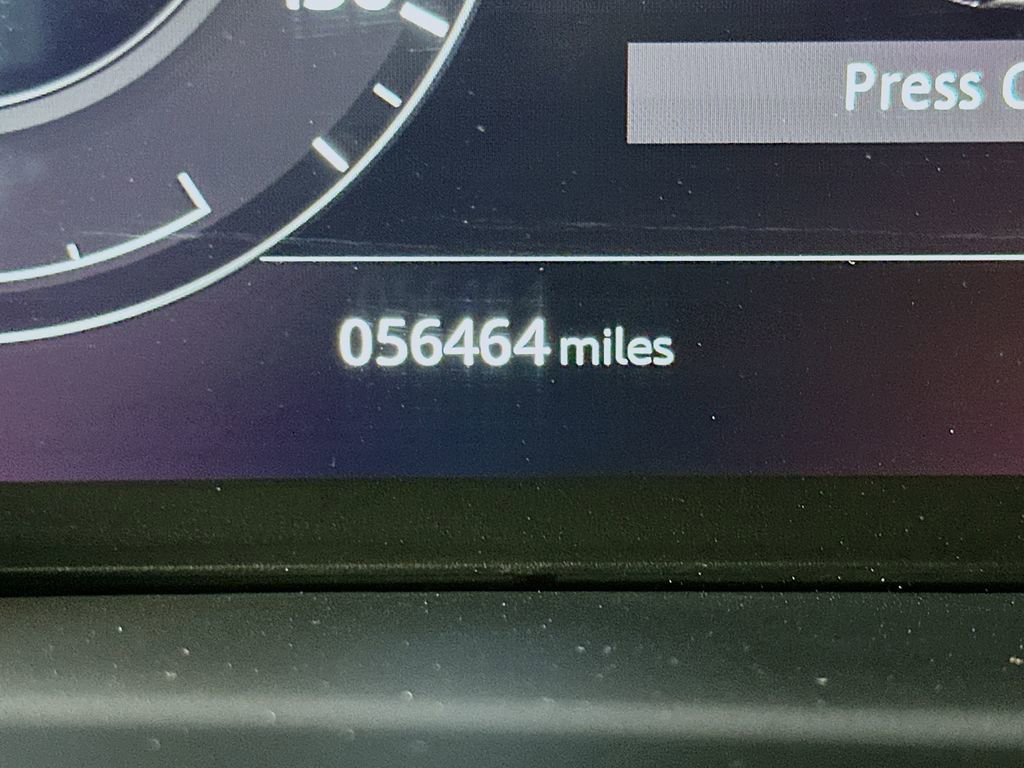 Used 2020 Land Rover Range Rover Evoque SE image 31