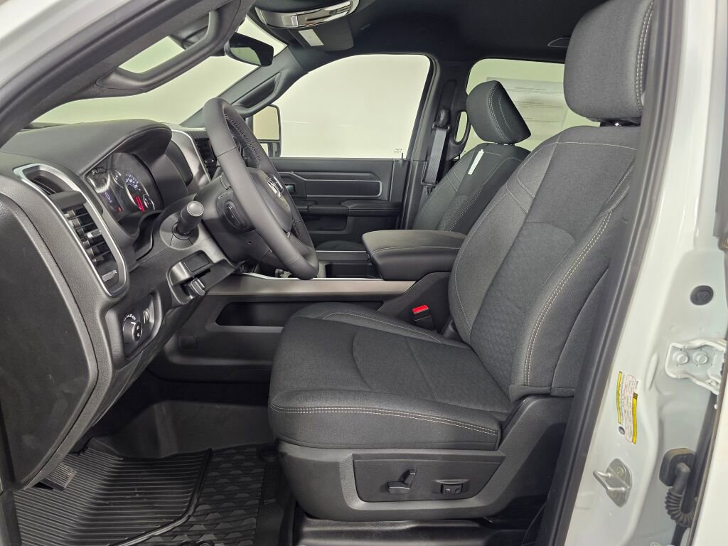 New 2026 RAM 3500 Big Horn image 19