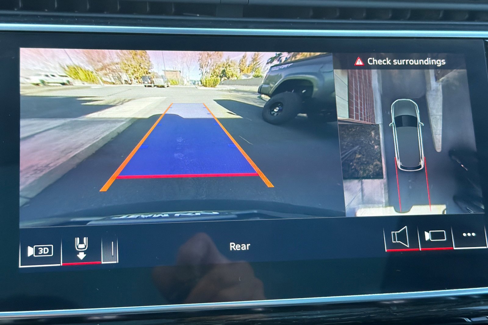 Used 2024 Audi Q7 3.0T Premium Plus image 21