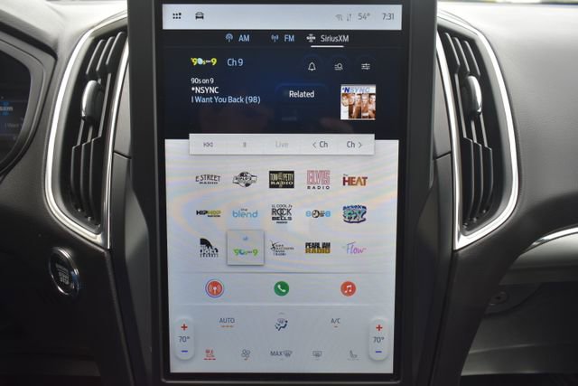 Used 2024 Ford Edge Titanium AWD/4WD image 25