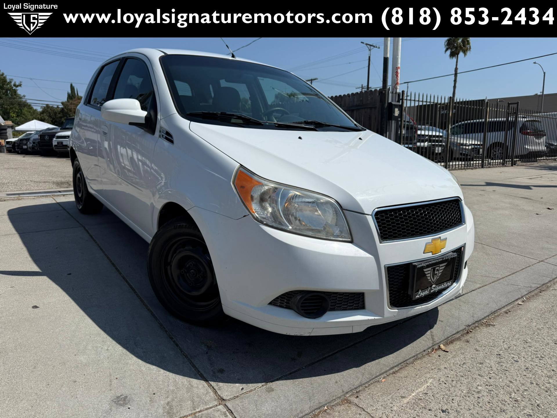 Used 2011 Chevrolet Aveo5 LT w/ Power and Convenience Package