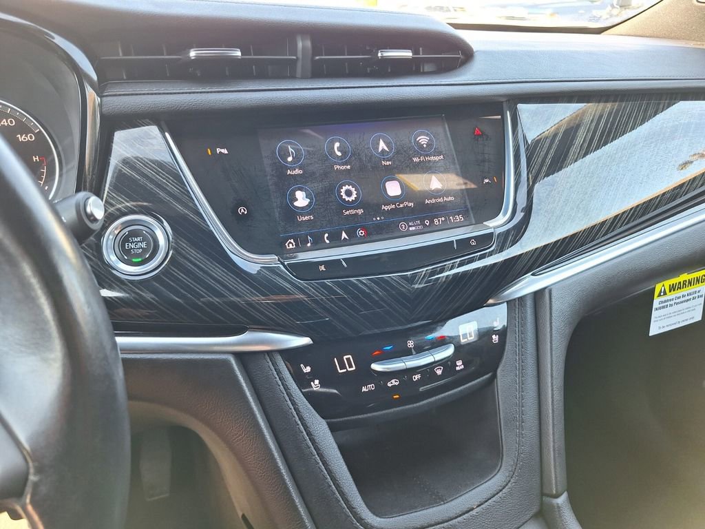 Used 2024 Cadillac XT6 Premium Luxury image 15