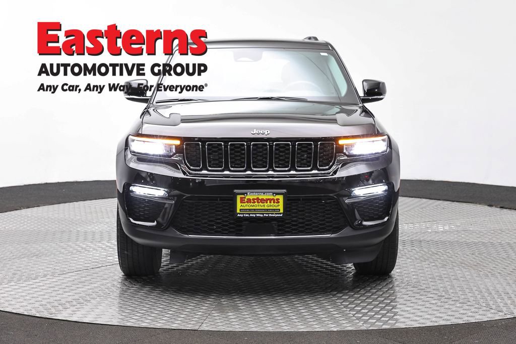 Used 2022 Jeep Grand Cherokee Limited 4xe AWD/4WD image 2