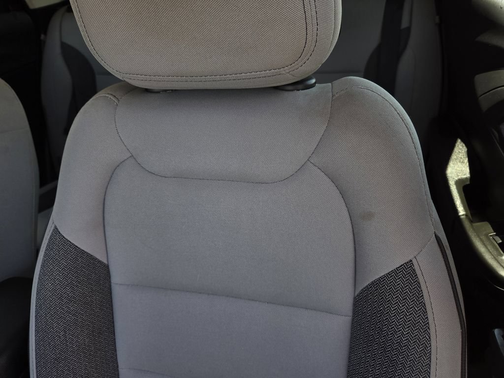 Used 2022 Chevrolet TrailBlazer LS FWD image 15