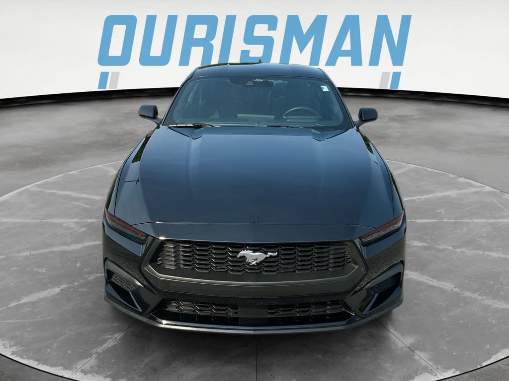 Used 2026 Ford Mustang Coupe RWD image 9