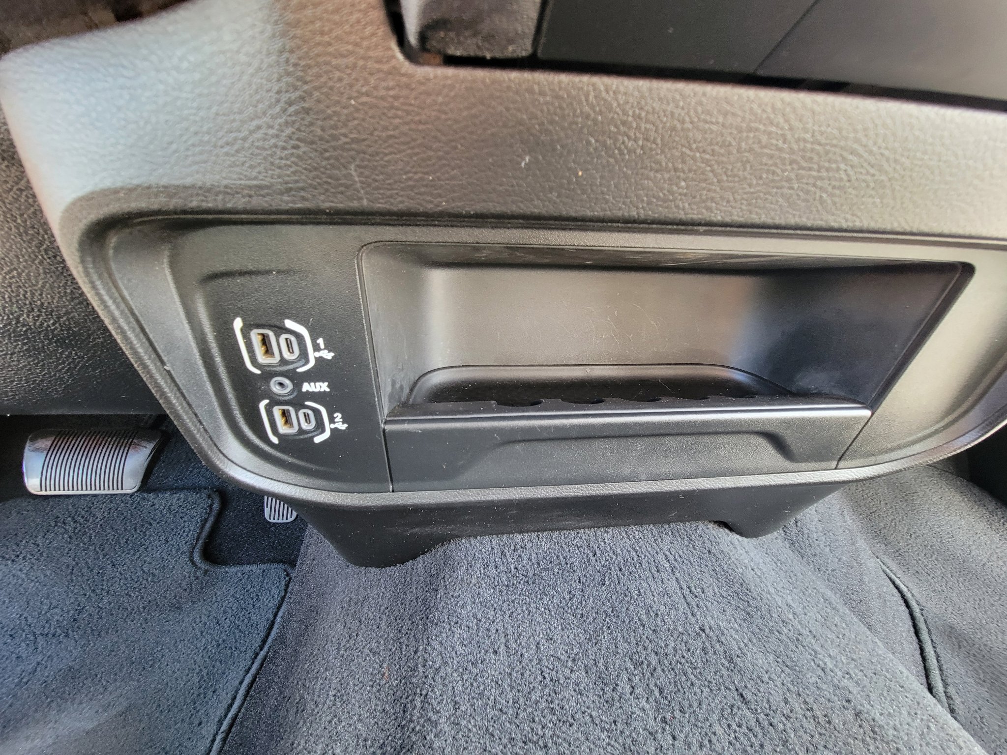 Used 2024 RAM 2500 Big Horn image 33