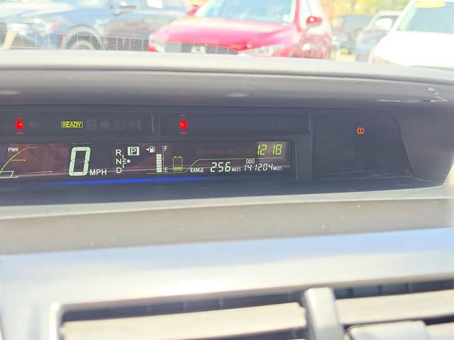 Used 2014 Toyota Prius V Three FWD image 21