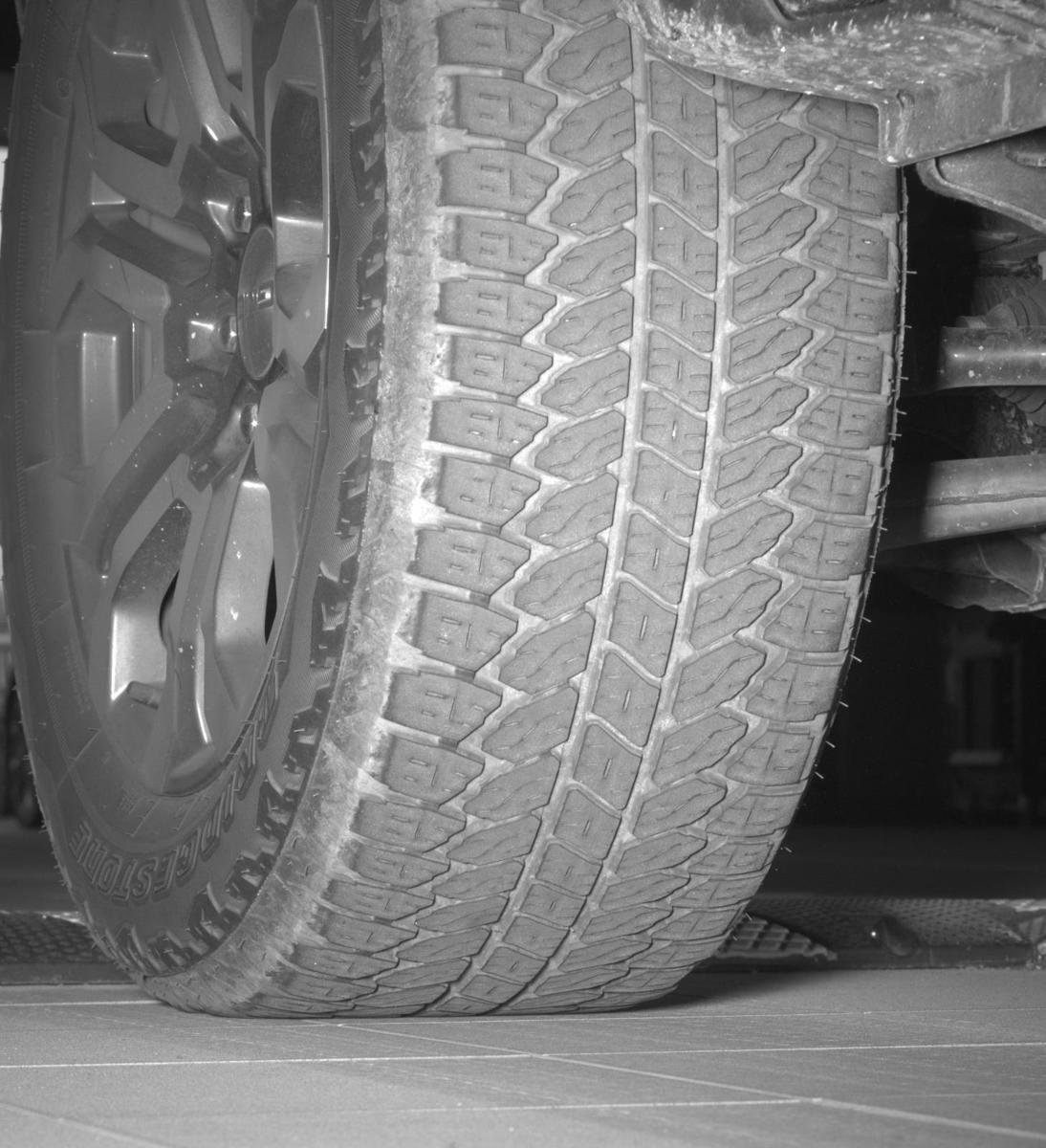 Used 2024 GMC Canyon AT4 w/ AT4 Premium Package image 10