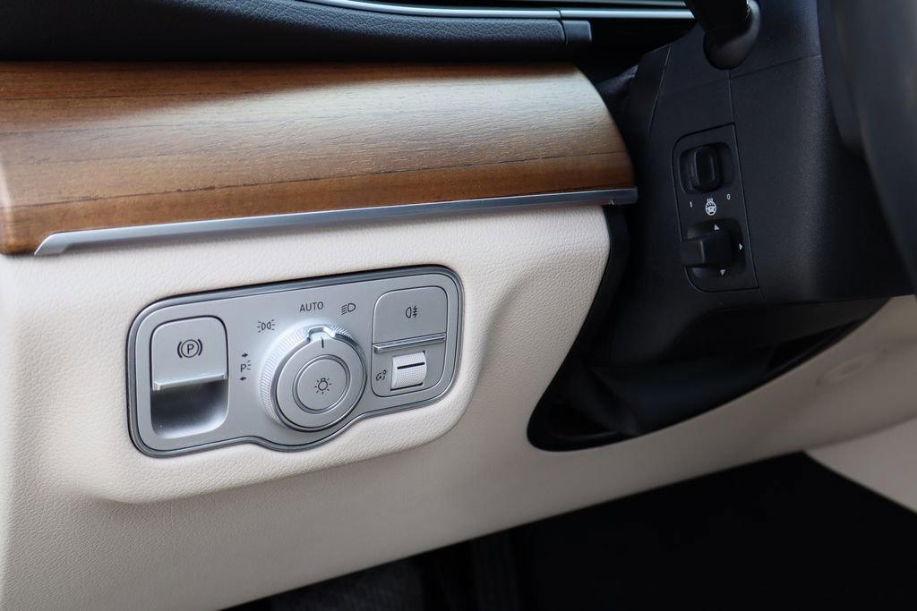 Used 2022 Mercedes-Benz GLE 350 4MATIC image 11