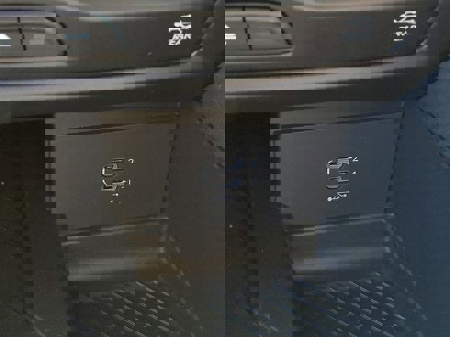 New 2026 Chrysler Pacifica Pinnacle image 32