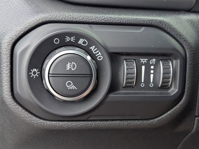 Used 2021 Jeep Gladiator Sport image 29