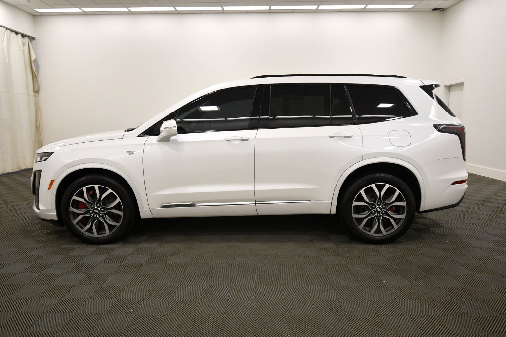 Used 2023 Cadillac XT6 Sport AWD/4WD image 4