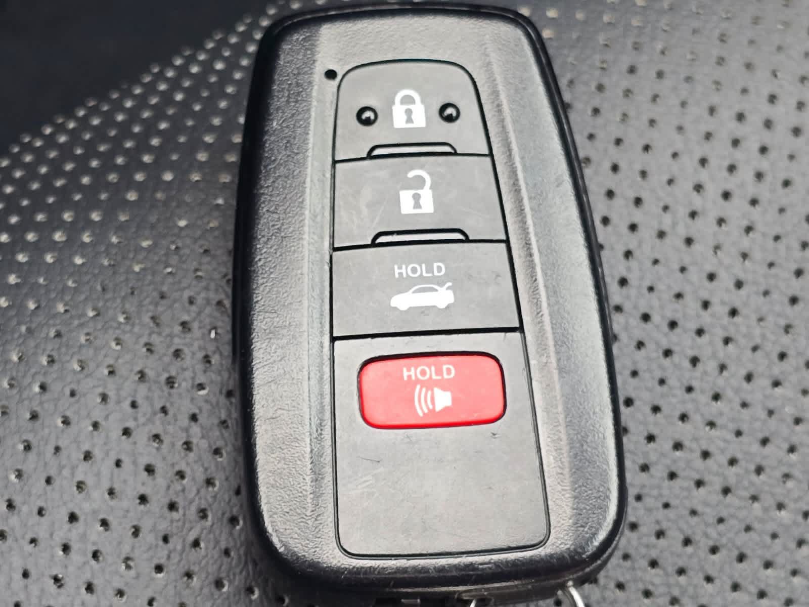 Used 2024 Toyota Camry XLE w/ Navigation Package FWD image 33