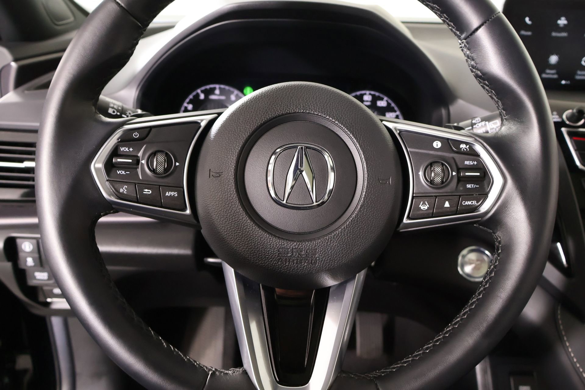 Used 2025 Acura RDX SH-AWD image 3