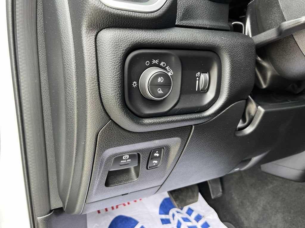 Used 2022 RAM 1500 Lone Star RWD image 8