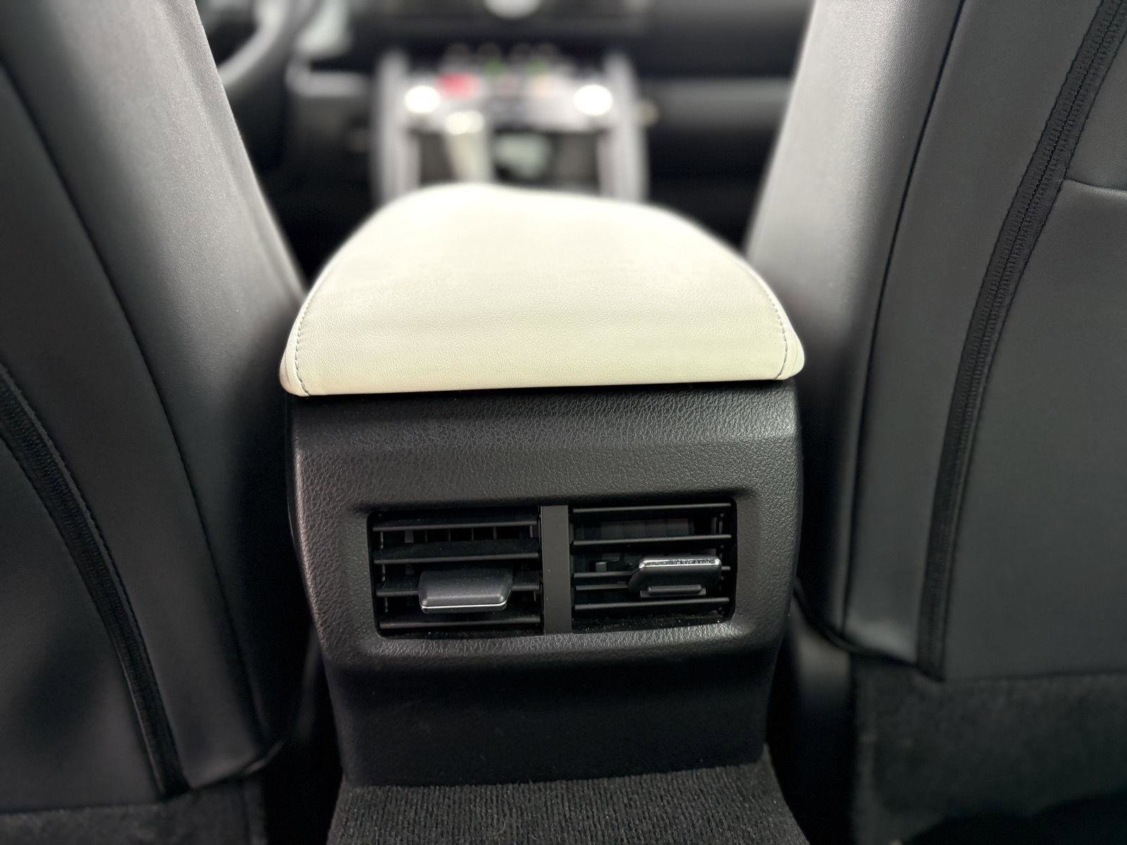 Used 2024 Lexus IS 350 F Sport w/ Blackout Package image 19