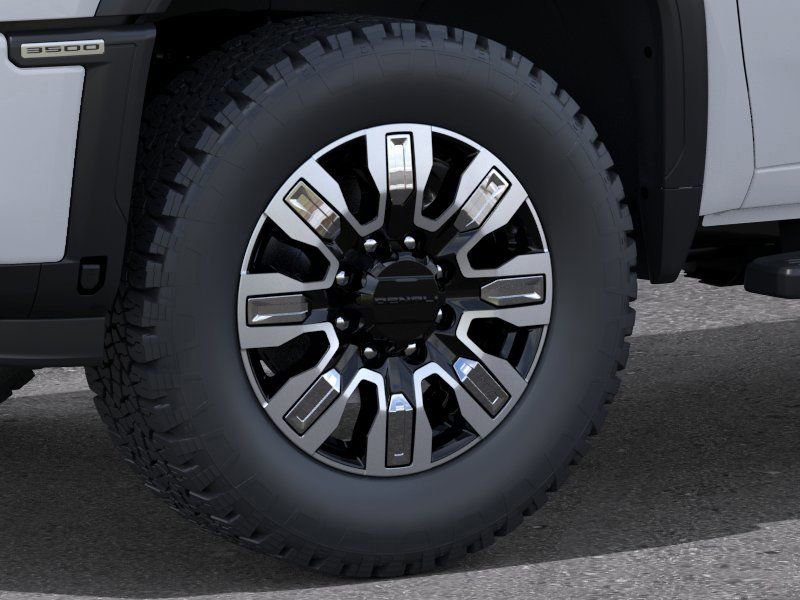 New 2026 GMC Sierra 3500 Denali w/ Denali Reserve Package AWD/4WD image 9